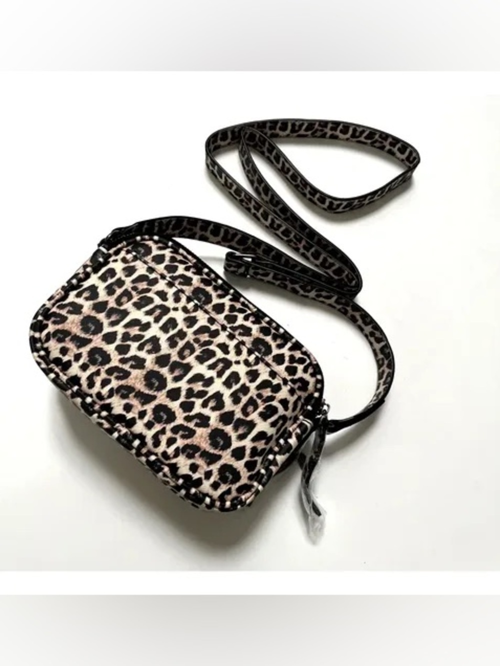 Ed Hardy Leopard Crossbody Bag with Pink Logo and Rose VINTAGE Y2K - Picture 3 of 7